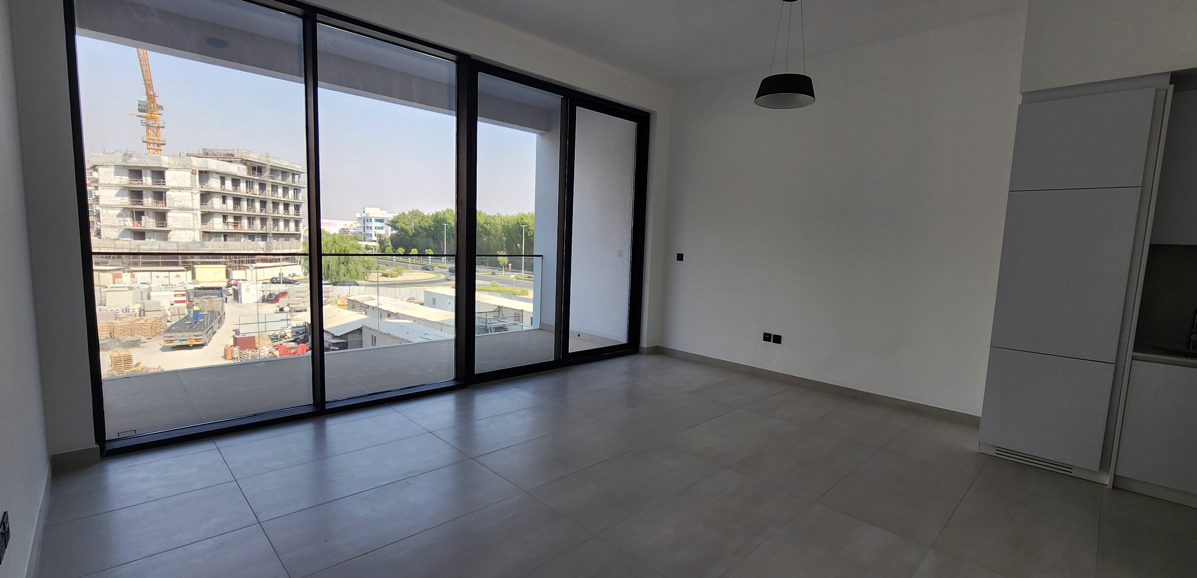 Aria Gardens Modern Studio | 15 Days free | Prime Arjan Location 